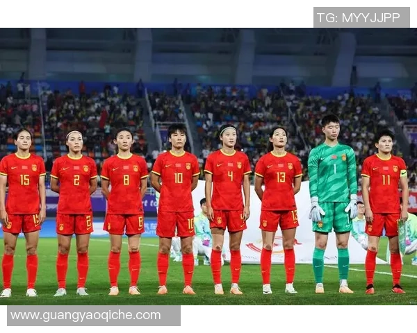 日本女足球星中的中国血统球员是谁她的成长历程和成就揭秘